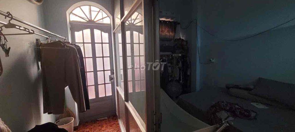 chủ dễ tính cần cho thuê nhà cố định lâu dài