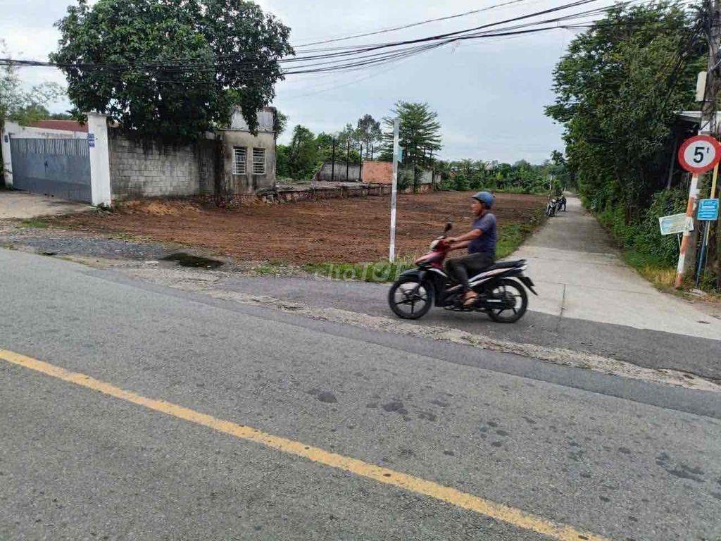 Nhà dt lớn nợ ngân hàng cần bán gấp