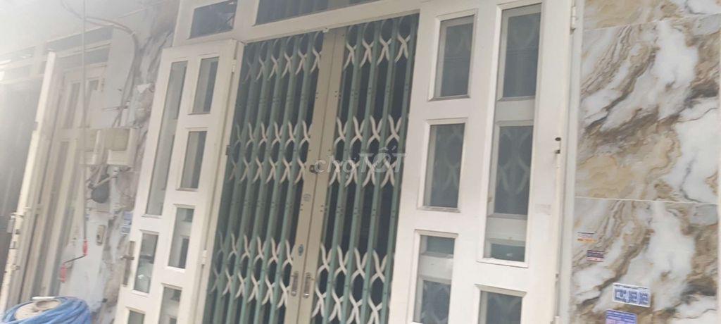 Nhà ở cần bán Quận 12