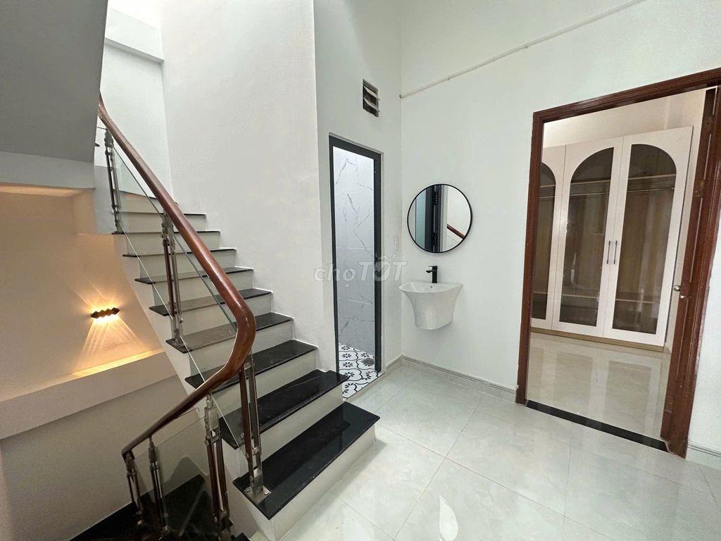 Nhà Đẹp Full Nội Thất, Hẻm nhựa ô tô Trương Thị Hoa Q12