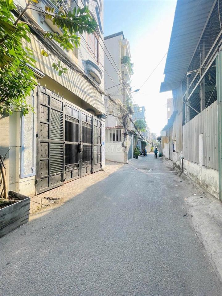 Nhà Đẹp Full Nội Thất, Hẻm nhựa ô tô Trương Thị Hoa Q12