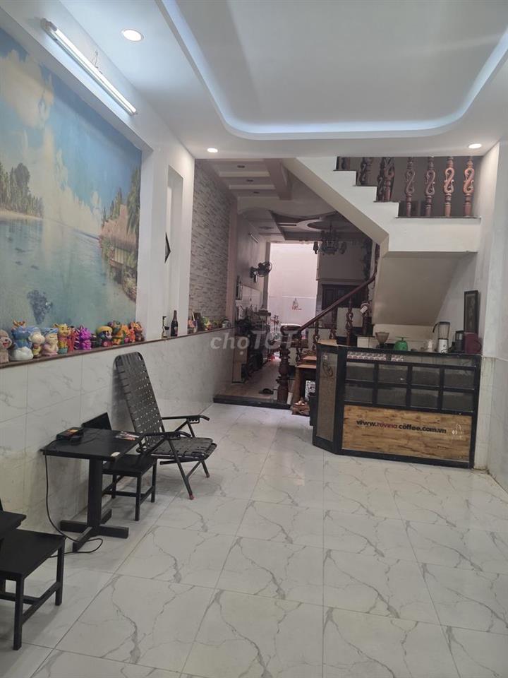 Bán nhà mặt tiền q12. tp.hcm