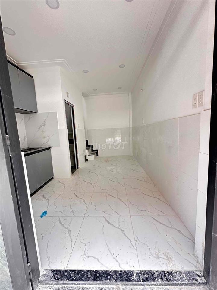 Bán Nhà 1 trệt 1 lầu 890 triệu MT Thạnh Xuân 25