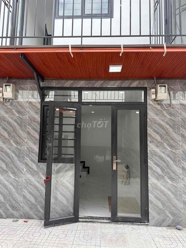 Bán Nhà 1 trệt 1 lầu 890 triệu MT Thạnh Xuân 25