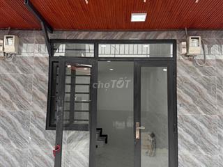 Bán Nhà 1 trệt 1 lầu 890 triệu MT Thạnh Xuân 25