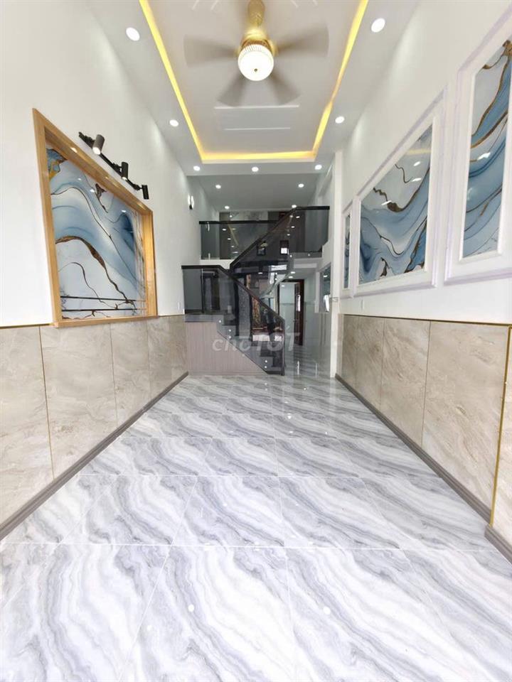NHÀ 1 TRỆT 1 LỬNG, LÊ VĂN KHƯƠNG, Q12 1 tỷ 350
