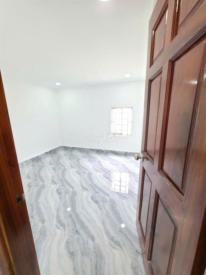 NHÀ 1 TRỆT 1 LỬNG, LÊ VĂN KHƯƠNG, Q12 1 tỷ 350