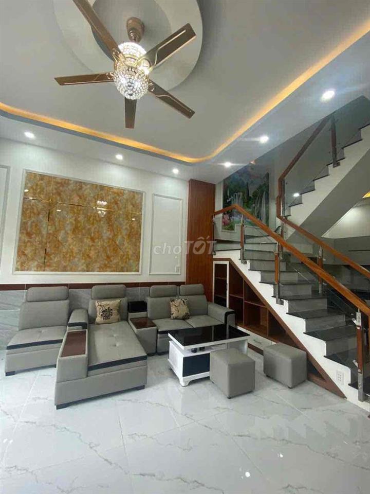 Bán gấp nhà trả nợ
