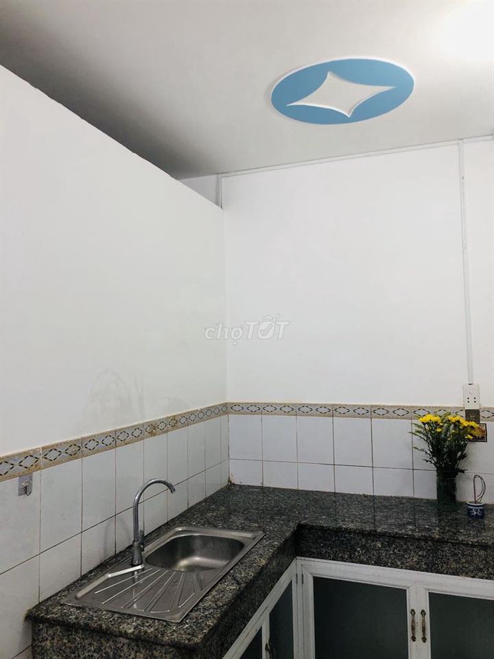 Chính chủ cần bán gấp nhà đường Nguyễn ảnh thủ 