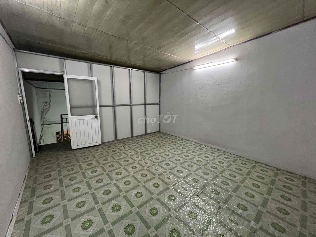 Cần bán nhà cấp 4 Quận 12