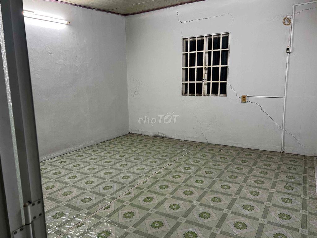 Cần bán nhà cấp 4 Quận 12