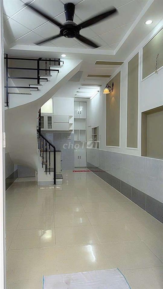Bán nhà Đẹp gần Gò Vấp, tặng kèm nội thất đường Thạnh Lộc 13 - Q12