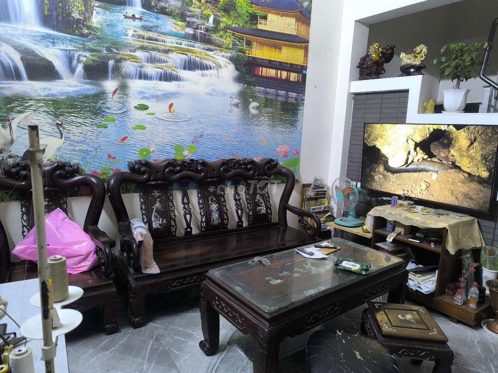nhà 3 tầng 5,5 x 19 cần bán ở quận 12