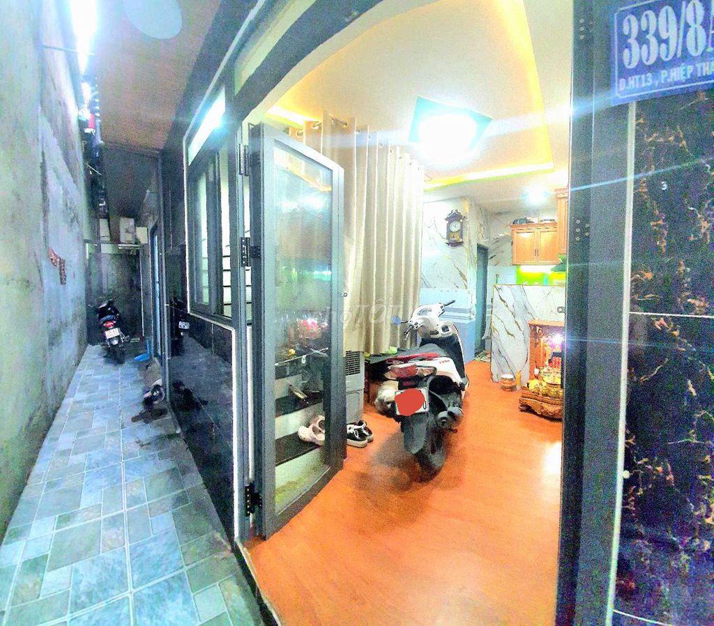 Bán nhà Q12 ,Hẻm Xe Oto Vào Thoải Mái, Xe Đậu Ngay Nhà