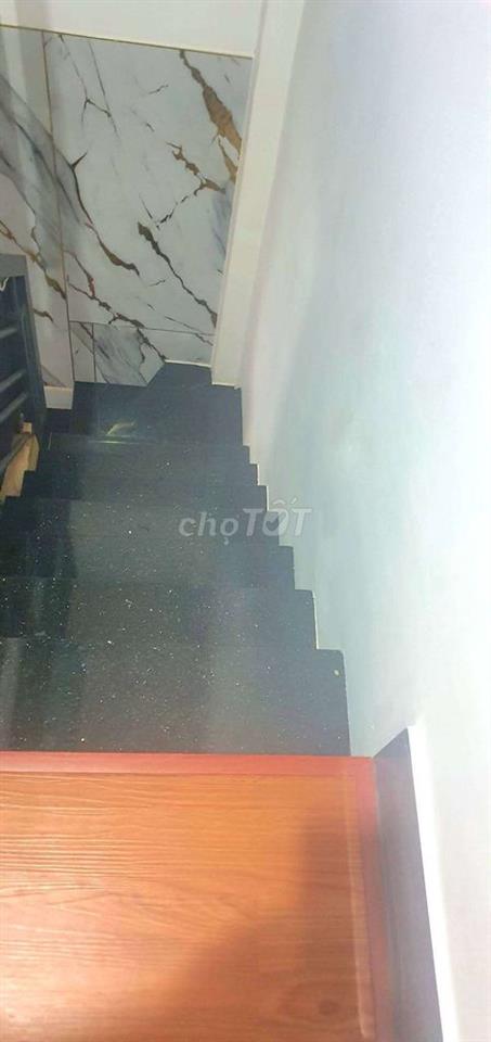 Bán nhà Q12 ,Hẻm Xe Oto Vào Thoải Mái, Xe Đậu Ngay Nhà