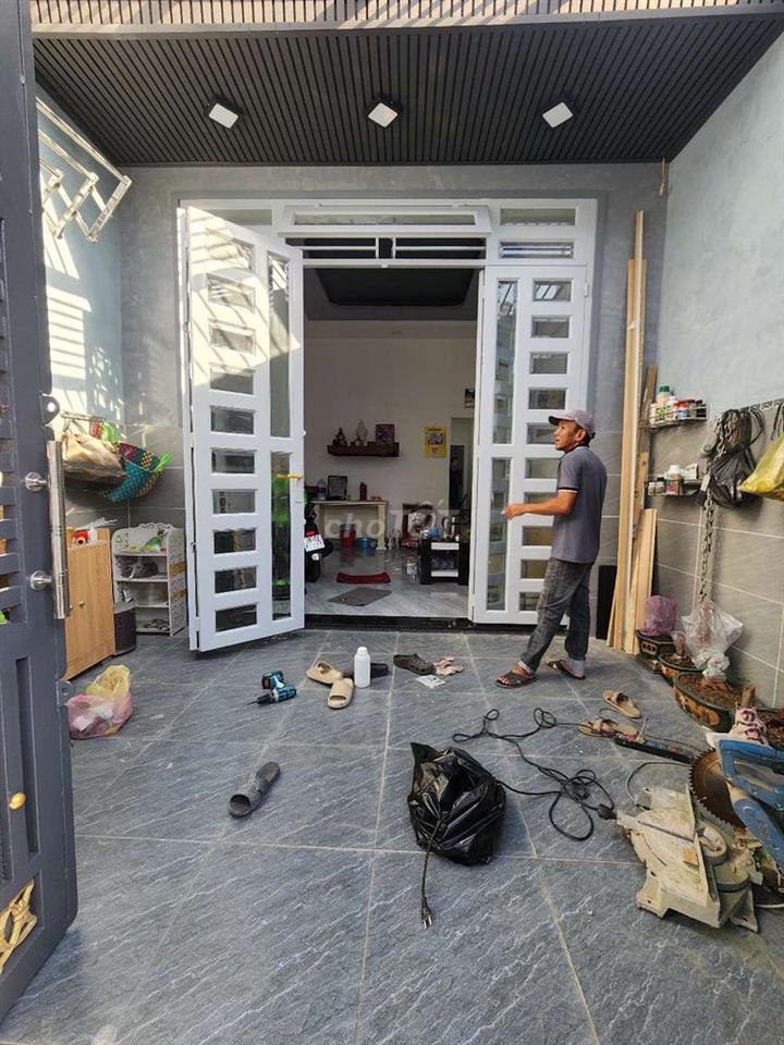 Nhà Shr hẻm xe hơi 4 x 16, giá 3,45 tỷ