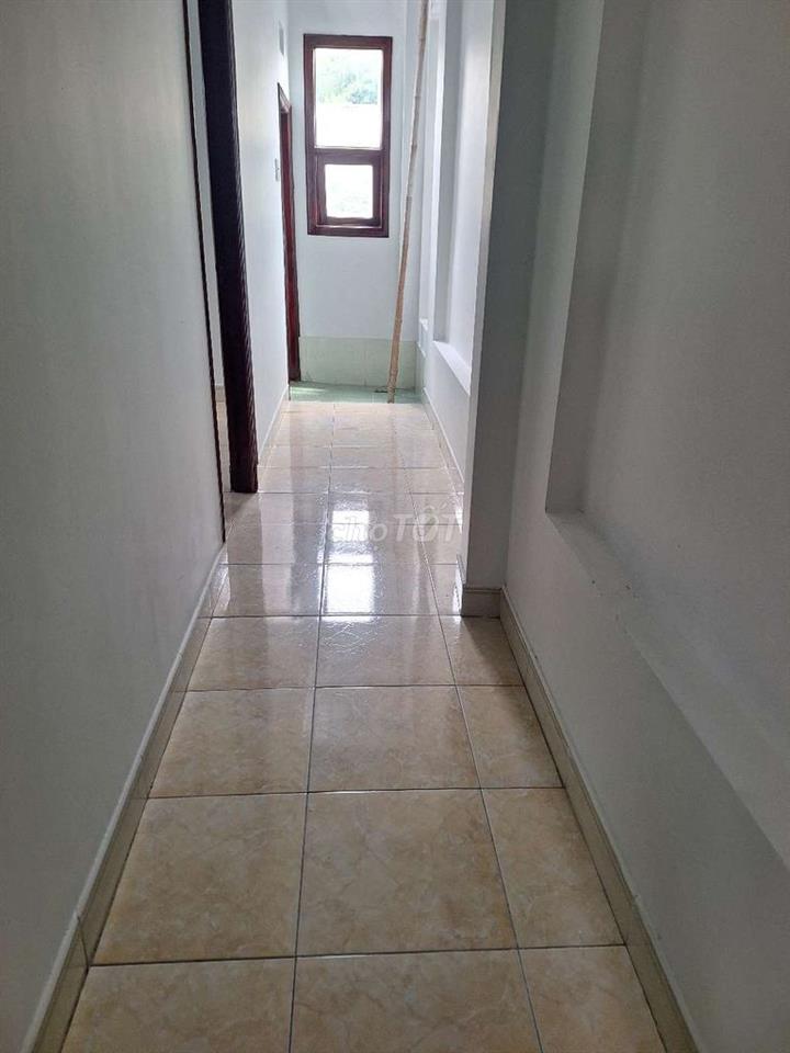 q12 nhà giá rẻ thơm