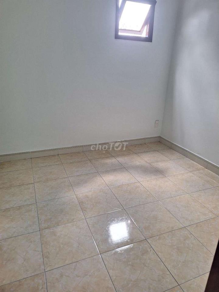 q12 nhà giá rẻ thơm