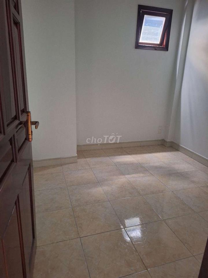 q12 nhà giá rẻ thơm