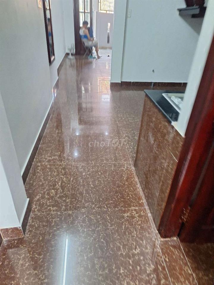 q12 nhà giá rẻ thơm