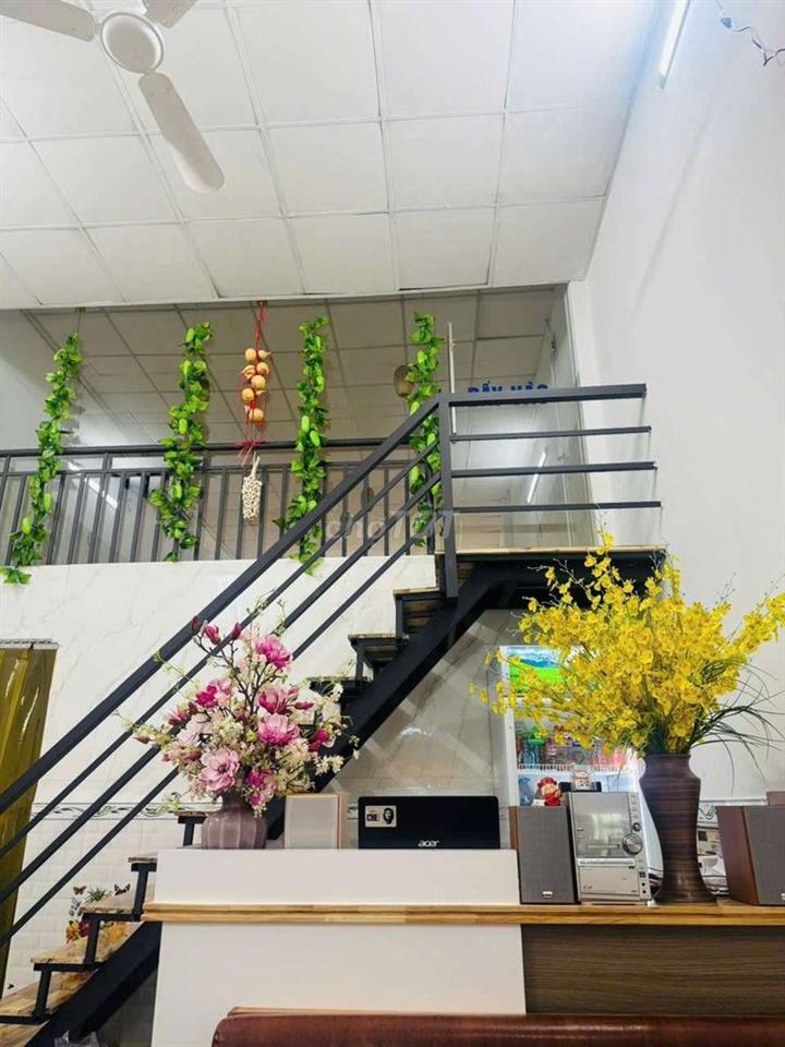 NHÀ MT Q12 GIÁ RẺ