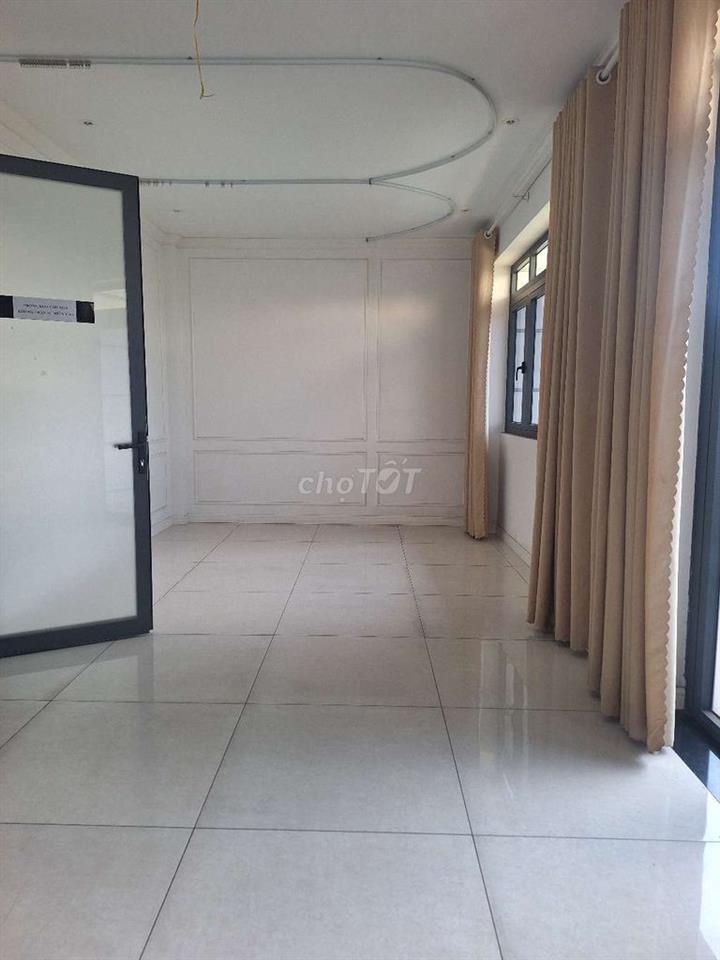 NHÀ 8×22  MT TÔ KÝ. 2 LẦU