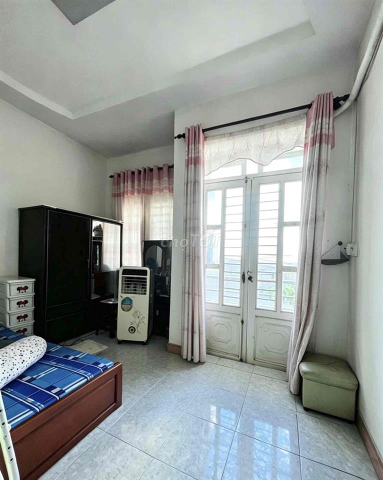 Chỉ 2T4 còn thương lượng-Gần Bệnh việnQ12-Hẻm xe tải