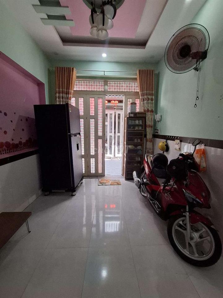 Nhà Thạnh Lộc Q12 1 Lầu 2pn