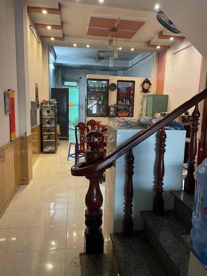 bán nhà Tân Thới Hiệp 21, hẻm xe hơi, cách QL 1A 1,6km