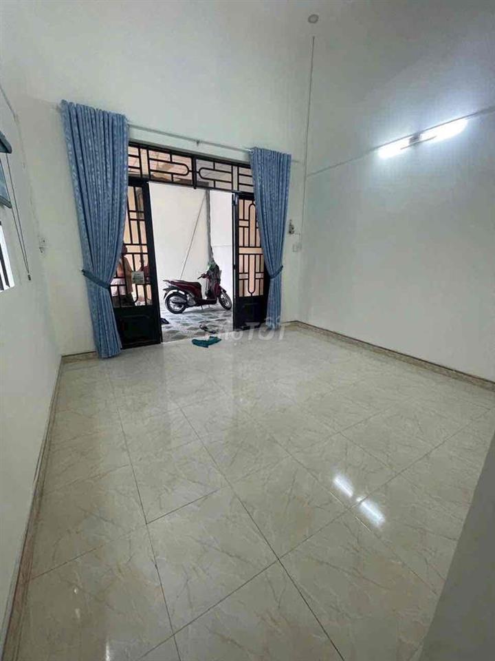 bán nhà cấp 4 đẹp rộng rãi