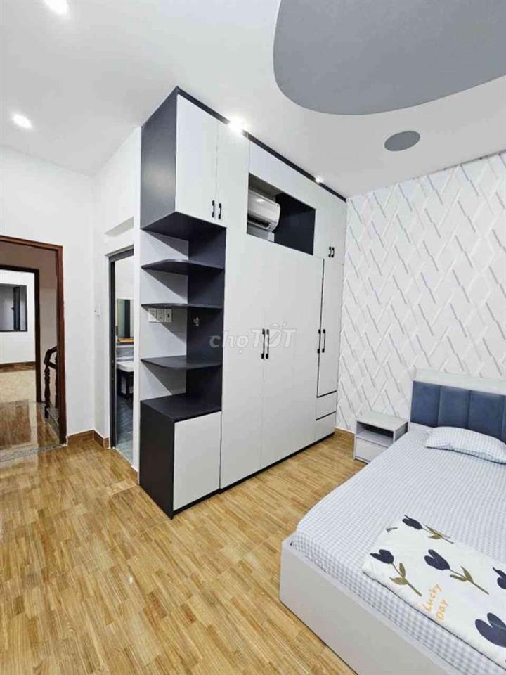 Bán nhà hẻm ôtô 4x19 ,3 tầng đường Tô Ngọc Vân