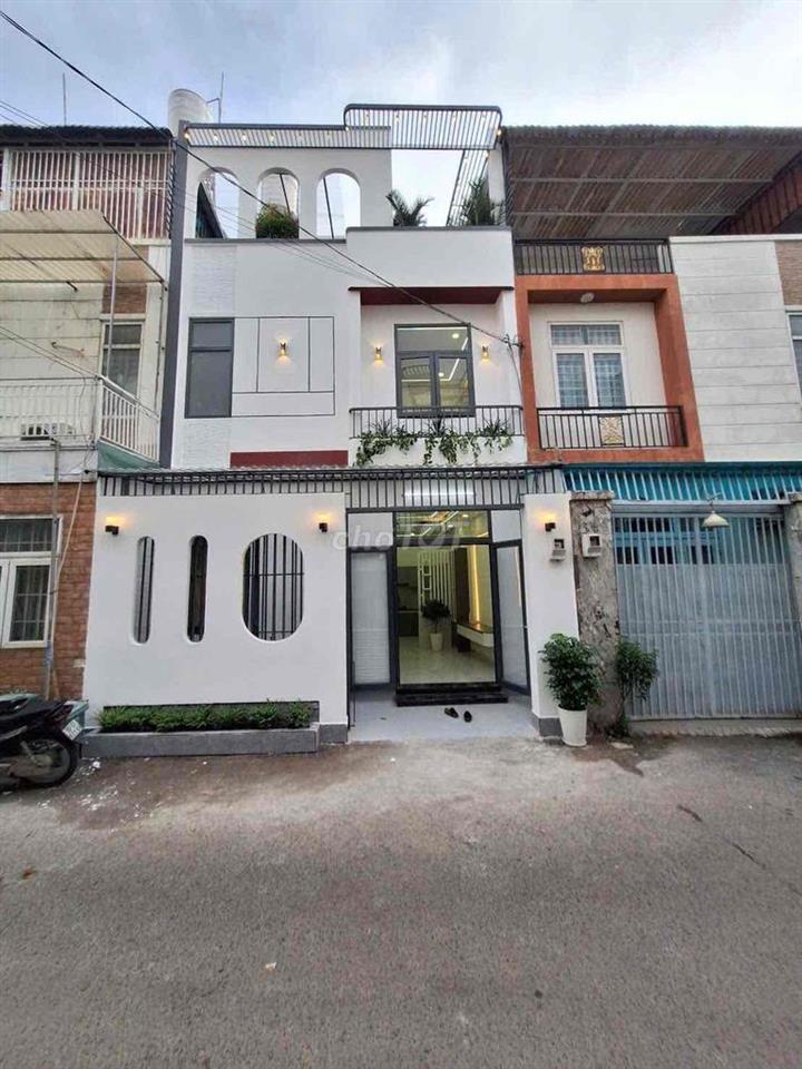 Nhà 2 lầu thông kinh doanh Tô Ngọc Vân