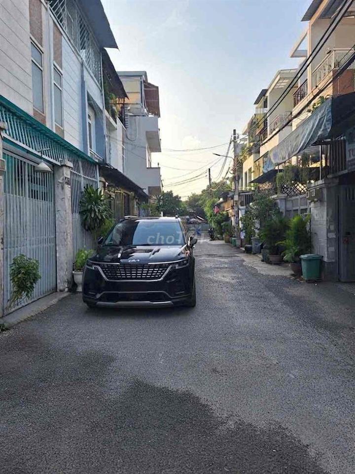 Nhà 2 lầu thông kinh doanh Tô Ngọc Vân