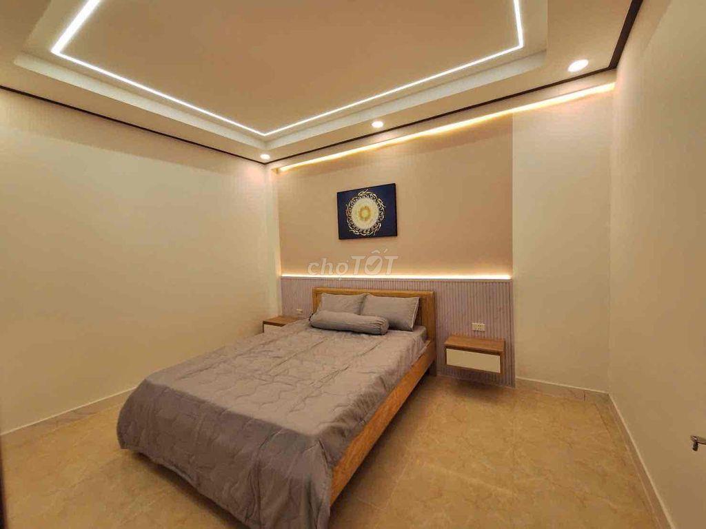 Nhà 2 lầu thông kinh doanh Tô Ngọc Vân