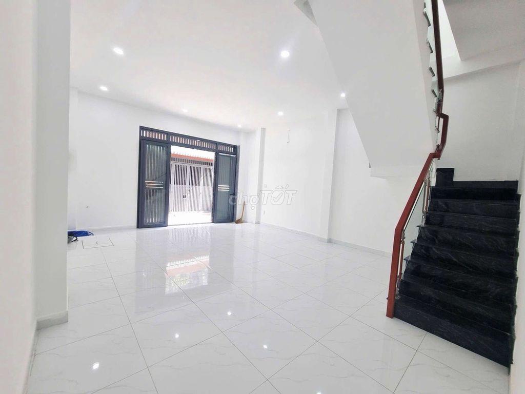 HXH 5M HUỲNH THỊ HAI THÔNG TRẦN THỊ NĂM-5.4x15m-2 TẦNG-3 PN-GIÁ 3.7đ