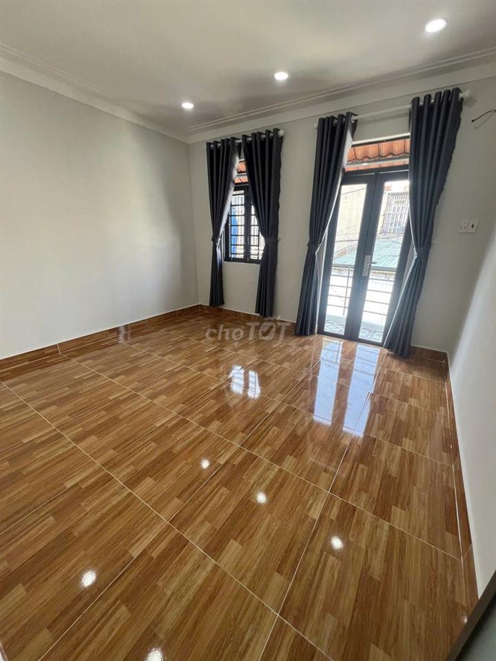 NHÀ ĐẸP XÂY MỚI LÊ VĂN KHƯƠNG, CÁCH CHỢ THIẾC 200M !!!