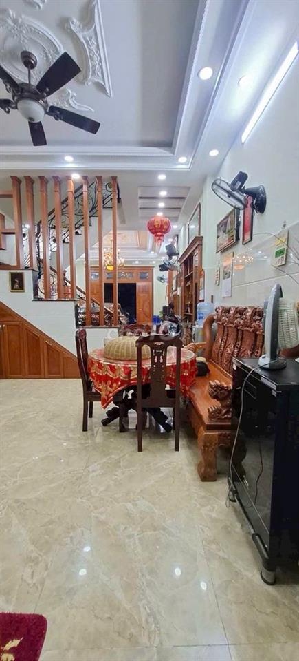BÁN NHÀ PHỐ ĐÚC 5 LẦU ĐẸP PHƯỜNG TÂN CHÁNH HIỆP QUẬN 12