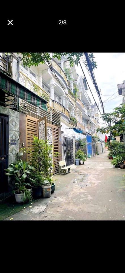 NHÀ TRƯƠNG THỊ HOA NGAY SIÊU THỊ MÊTRỞ CẦU VƯỢT TÂN THỚI HIỆP 