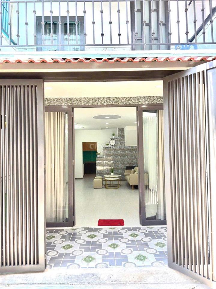 Nhà Q12 giá 1ty290tr , sổ chung
