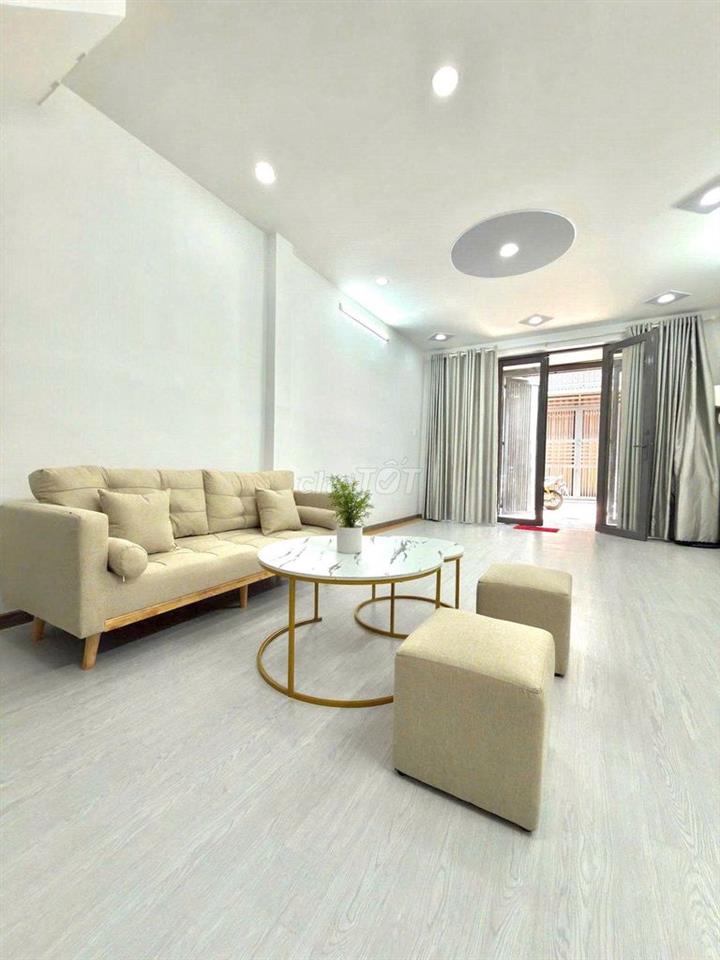 Nhà Q12 giá 1ty290tr , sổ chung