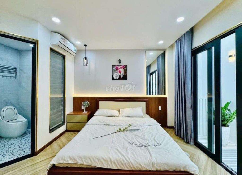 NHÀ 5 TẦNG, THANG MÁY, HẺM XE HƠI, PHAN VĂN HỚN, TÂN THỚI NHẤT Q12