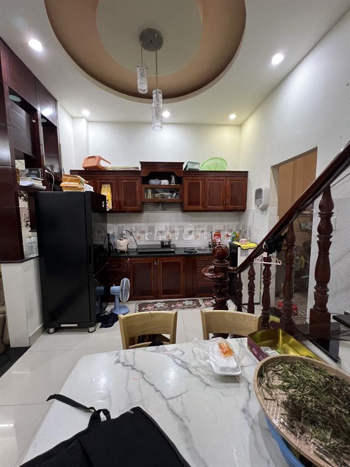 Nhà kiên cố TL47 - dọn vào ở ngay