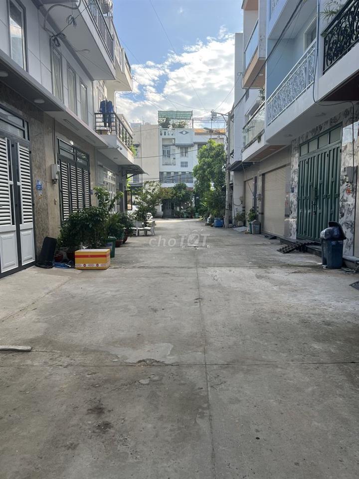 Nhà kiên cố TL47 - dọn vào ở ngay