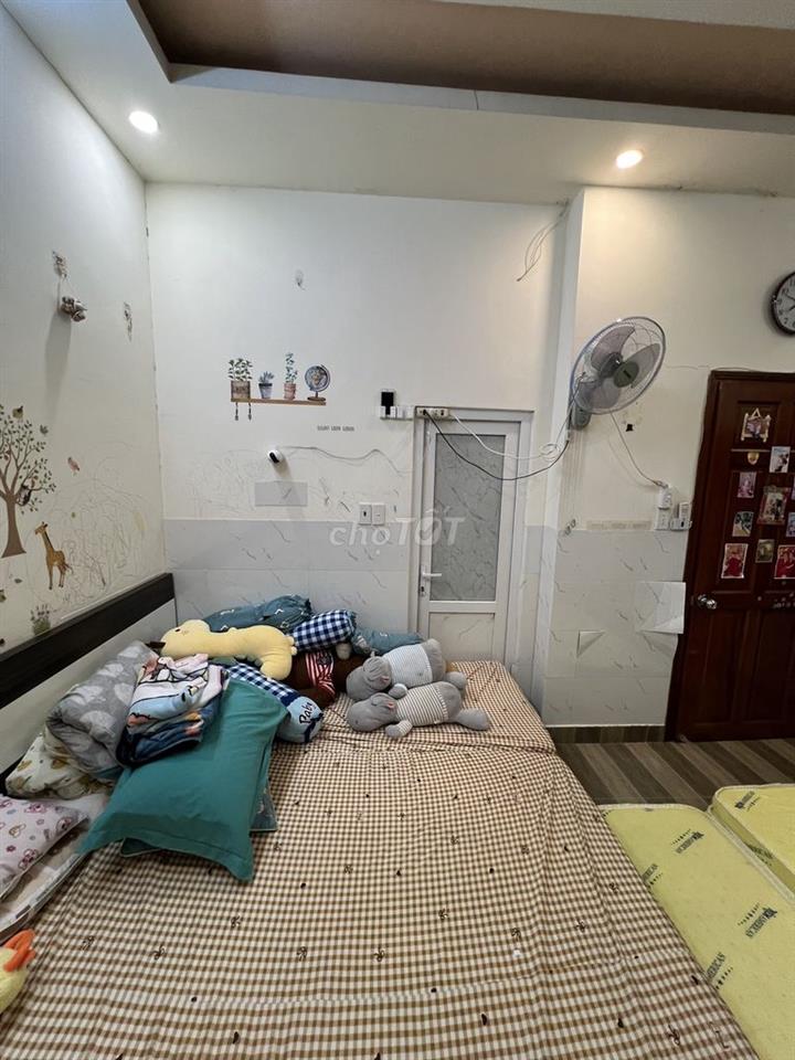 Nhà kiên cố TL47 - dọn vào ở ngay
