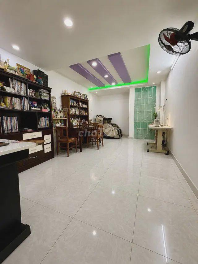 NHÀ ĐƯỜNG HT13 – NHÀ 4 TẦNG ĐẸP, FULL CÔNG NĂNG, GIÁ 5,8 TỶ