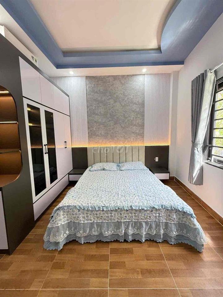Cần Bán Nhà Đẹp 1 trệt 3 lầu 65m2  Q12 Giá Rẻ