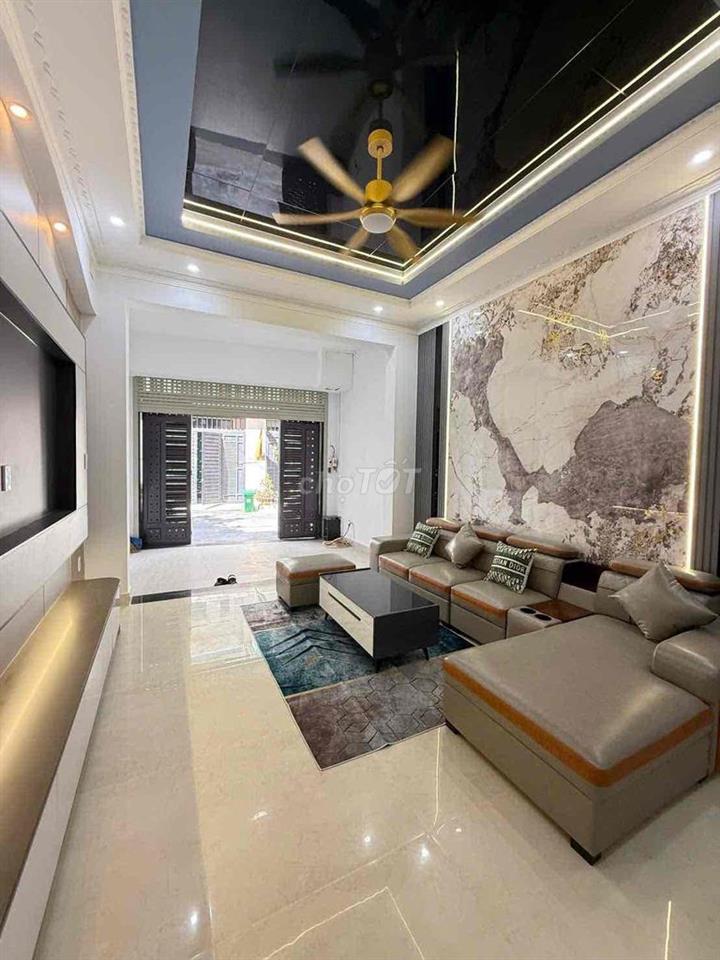 Cần Bán Nhà Đẹp 1 trệt 3 lầu 65m2  Q12 Giá Rẻ