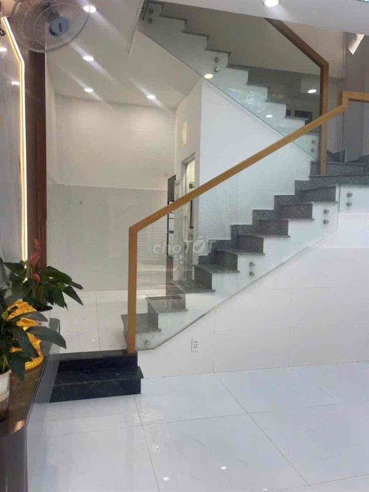 NHÀ HIỆP THÀNH 17 SỔ HỒNG RIÊNG chỉ 3tỷ3