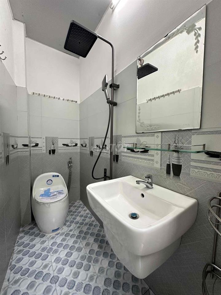 Nhà kiên cố 1/ Lê Thị Riêng 1 trệt 2 lầu