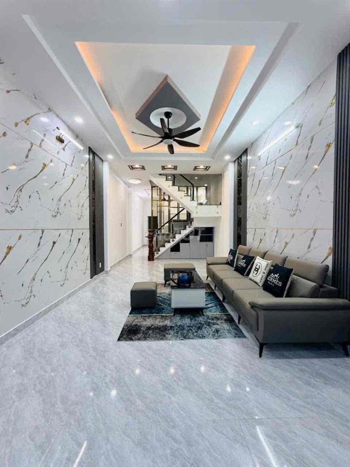 Bán nhà 4x22m đầy đủ nội thất
